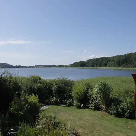 Ferienhaus, Ruegen, Wasser, Bodden Prázdninový dům